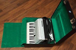 Akkordeon Hohner Concerto III T