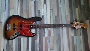 1989 Fender Jazz Bass Sunburst Japan JB 62 gitarre