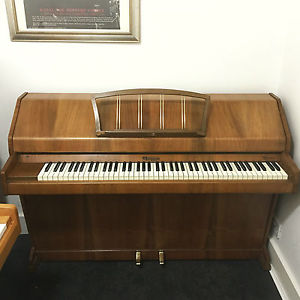 EAVESTAFF MINIPIANO - COMPACT UPRIGHT PIANO - 10 YR WARRANTY - GRAND LIKE SOUND