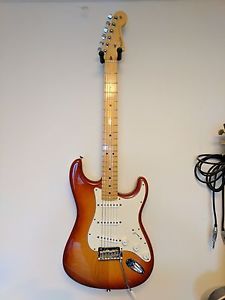 Fender American USA Standard Stratocaster (Sienna Sunburst)