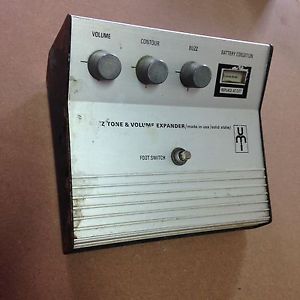 Rare Vintage 1960's/70's UMI Buzz Tone & Volume Expander Fuzz Box