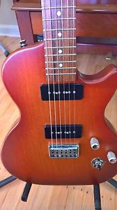 St. Blues USA made Juke Joint Mississippi Bluesmaster w/Hemp Gig Bag - Mahogany