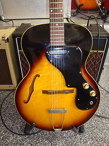Gibson ES-120T Semic Acoustic Baujahr 1963  Ser. Nr.133643