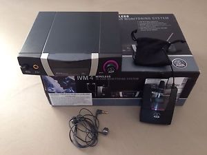 In Ear Monitor Akg Ivm4