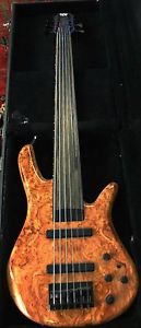 Zon Sonus 6 string Fretless Bass