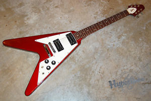 Gibson FLYING V 1982 VG condition w/Hard Case EMS Shipping Tracking Number