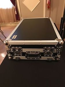 Numark NS7III DJ Controller... Excellent condition... comes with flight case