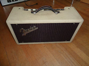 1964 Fender Reissue Reverb Unit  White