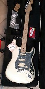 Fender American Deluxe Stratocaster HSS Electric Guitar