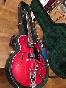Guild USA Starfire 3 III Hollowbody Guitar with Bigsby, Case,  Gibson Strings.