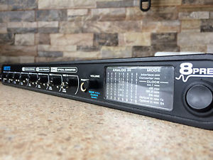 MOTU 8pre, great condition 100-240V