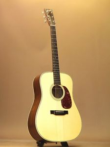 COLLINGS D2H MRA Adirondack/Madagascar 2010 Guitar Free shipping From JAPAN