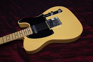 Fender American Vintage '52 Telecaster Electric Guitar Butterscotch 032307