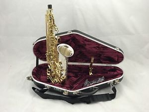 Yanagisawa AW033 Professional Alto Saxophone with Hiscox Case