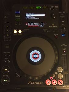 2 pioneer cdj 900, Denon DN-x1600 4 Ch Mixer, Case, Wires, Stand ,Dicers & More
