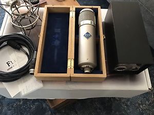 FLEA 47 Next Microphone