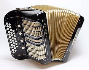 FISARMONICA HOHNER Ouverture,3-chöriges Tremolo,revisionata,assoluto