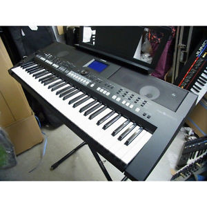Used Yamaha synthesizer PSR-S650 vintage keyboard EMS Free tracking ship