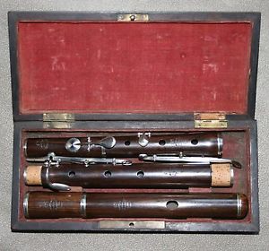 Antique french 19th rosewood flute 6 keys in case - Restored - Plays well