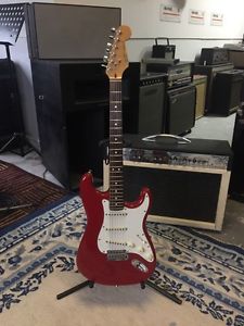 1984-1987 Fender American Standard Stratocaster Strat Electric Guitar USA