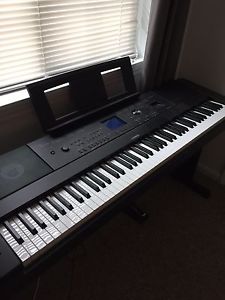 Yamaha DGX 660 Digital Grand Piano Black