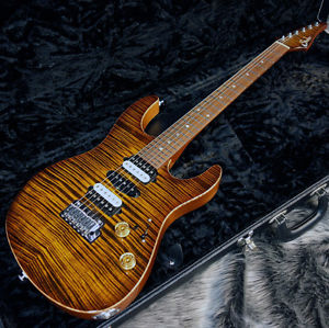 Suhr Electric Guitar Guthrie Gov