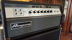 Ampeg SVT-VR Bass Guitar Amp and Case