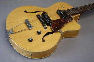 Godin 5th Avenue CW Kingpin II Archtop Natural W/Tric Case , FREE SHIPPING