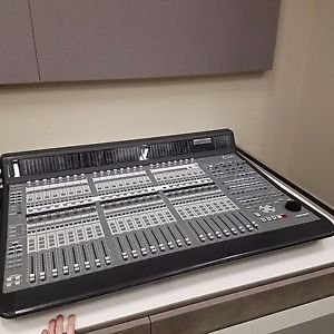Avid C24 Control Surface 16 mic preamps Talkback A control for almost anything