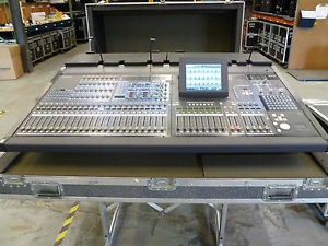 YAMAHA PM5D-RH + PW800W PSU