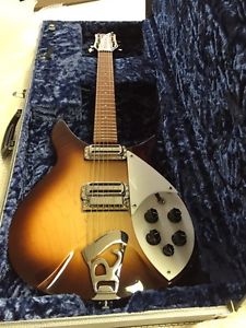 Rickenbacker 310C64 -  Limited Edition