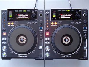 (Pair) Pioneer CDJ 850