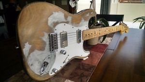 Fender Stratocaster Custom Relic Guitar