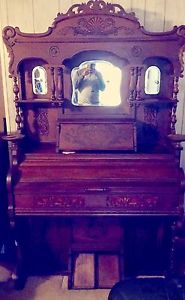 Antique fancy uniquely carved pump organ looks great, furniture , antique , cool