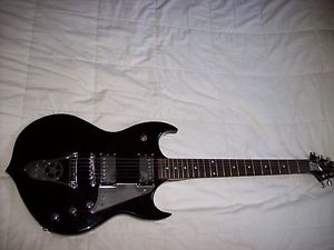 Silvertone Paul Stanley KISS Sovereign