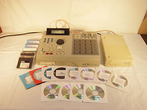 Akai MPC 2000 XL