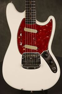 original 1964 Fender MUSTANG refinished White
