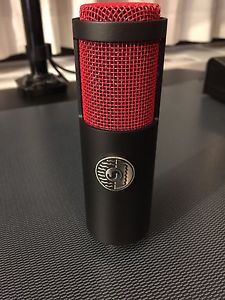 Shure KSM313 Dual-Voice Ribbon Microphone *MINT COND.* 40% off + free shipping!