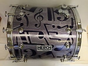 Herch Tambora Morada con diseno, 22" x 24" 14 afinadores