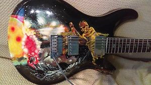 Santana PR Gibson pickups strat tremolo