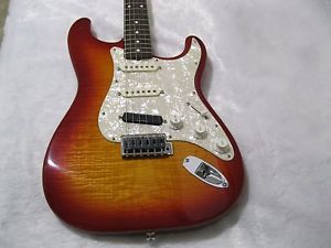 Fender Stratocaster Made in Japan Foto Flame