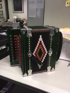 Martin Accordion Curly Maple With Green Stain