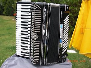 Akkordeon Excelsior Mod 415 C