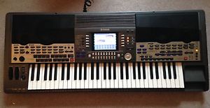 Yamaha PSR 9000 Keyboard Perfectly Working.