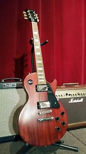 Gibson Les Paul Studio Faded Worn Cherry Electric Guitar with OHSC