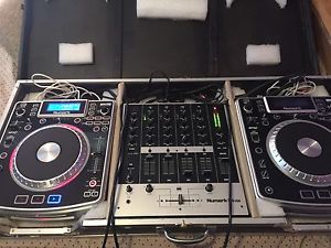 Two Numark NDX 900 And Numark M6 USB