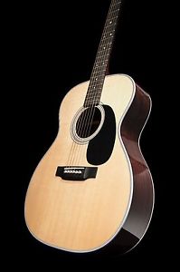 Martin 000-28 RW Auditorium W/ Case