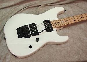 Charvel SD-1 San Dimas HH Floyd Rose electric guitar in snow white (#2)