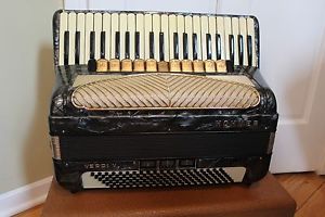 Hohner Verdi V Piano Accordion 120 bass