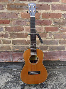 *** Beautiful PONO Pro Classic RT Cedar/ Rosewood Tenor Ukulele *** EXC++